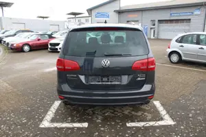 Volkswagen Sharan 2.0 TDI Match BMT Bild 4