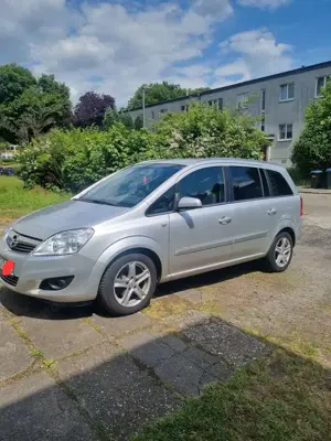 Opel Zafira Edition Bild 1