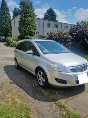 Opel Zafira Edition Bild 3