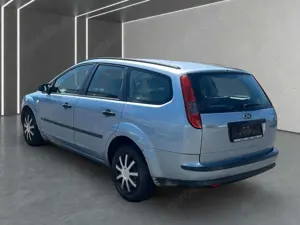 Ford Focus Turnier Trend Wagen Nr 086 Bild 4