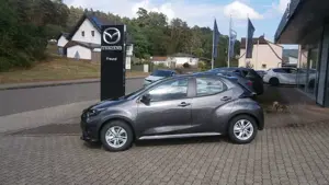 Mazda 2 Hybrid 1.5L Hybrid VVT-i 116 PS CVT FWD CENTER-LIN Bild 4