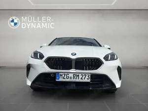 BMW 118 d M SPORT DESIGN LED DRIVING PARKING ASSISTANT SHZ Bild 2