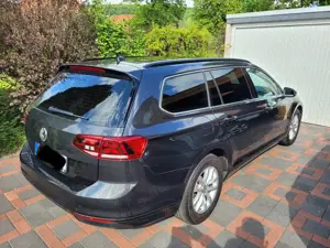 Volkswagen Passat Variant Business AHL ACC Sthz. Top Zustand