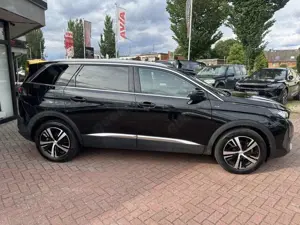 Peugeot 5008 GT 7 Sitzer/ACC/LED/Kamera/ACC Bild 4