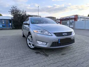 Ford Mondeo Mondeo 2.5 Trend
