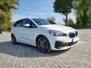 BMW 225 2er Active Tourer Plug-In-Hybrid 225xe iPerformanc
