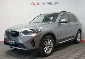 BMW X3 xDrive 20 i *PANO*LEDER*LASER*