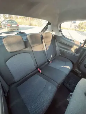 Peugeot 206 Peugeot 206+, TÜV bis 2026 - Bastlerfahrzeug! Bild 4 Peugeot 206 Peugeot 206+, TÜV bis 2026 - Bastlerfahrzeug! Bild 4