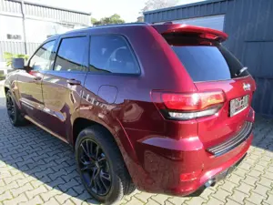 Jeep Grand Cherokee 6.4 V8 HEMI SRT mit Gasanlage Bild 5