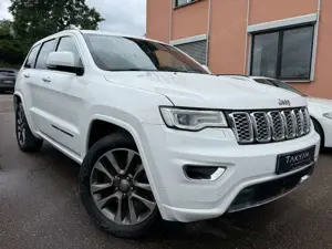Jeep Grand Cherokee 3.0 CRD Overland / 2.Hand / PANO