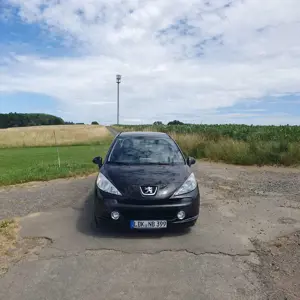 Peugeot 207 Urban Move Bild 3