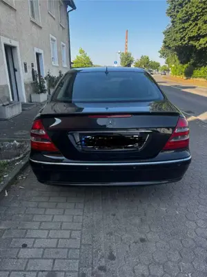 Mercedes-Benz E 320 CDI Avantgarde DPF Sport Edition