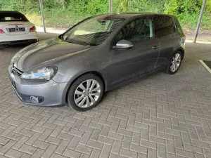 Volkswagen Golf Highline, Alcantara, Sitzheizung, Alu, Navi, etc..