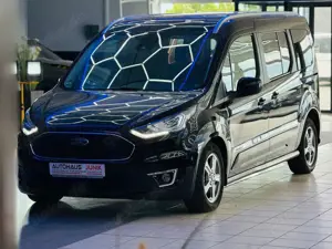 Ford Grand Tourneo -Behindertengerecht-Rampe-Titanium