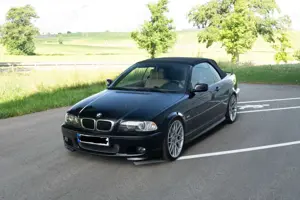 BMW 330 Cabrio M-Paket/ Rostfrei/ TÜV NEU