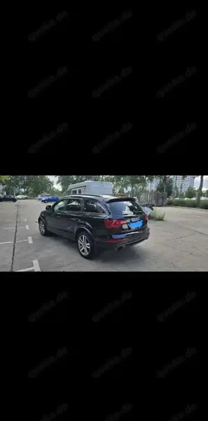 Audi Q7 3.0 TDI DPF clean diesel quattro tiptronic Bild 3