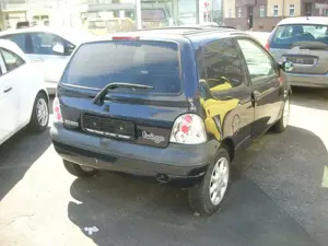 Renault Twingo 1.2 Initiale *Leder*Klima*Schiebedach*Alu Bild 2