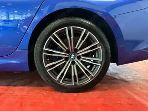 BMW 330 330e lim. M Sport //DAB//HUD//Ambiente Bild 4