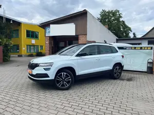Skoda Karoq Ambition  Automatik  Sitzh.  AHK