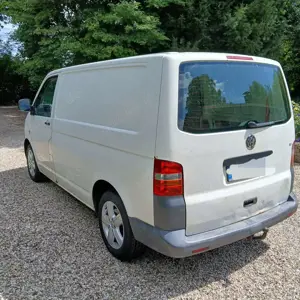 Volkswagen T5 Kombi Kasten Mehrwert Bild 5