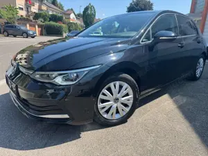 Volkswagen Golf Active ACC R KAMERA VOLLVIRTUELL LENKRADHEIZUNG!!!