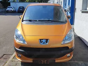 Peugeot 1007 1007 110 2-TronicSport Bild 5