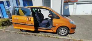 Peugeot 1007 1007 110 2-TronicSport Bild 3