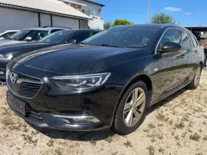 Opel Insignia B Sports Spur Abstand AHK LED