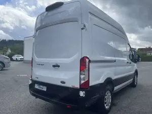 Ford Transit Kasten 330 L2H3 Trend Bild 4