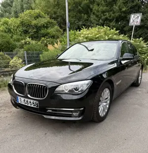 BMW 740 740d xDrive  STANDH,SOFTCL,KEYLESS,sehr gepflegt Bild 3 BMW 740 740d xDrive  STANDH,SOFTCL,KEYLESS,sehr gepflegt Bild 3