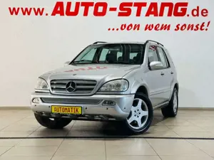 Mercedes-Benz ML 400 CDI*AMG-PAKET+BI-XENON+LEDER+SCHIEBEDACH*