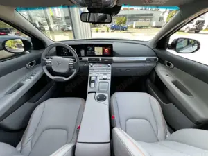 Hyundai NEXO Fuel Cell Wasserstoff+Premium+Voll !!! Bild 3