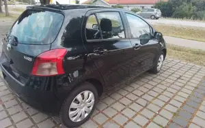 Toyota Yaris Executive Bild 5