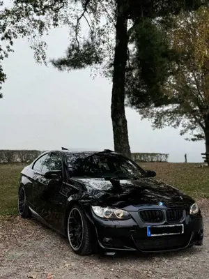 BMW 335 335i Coupe