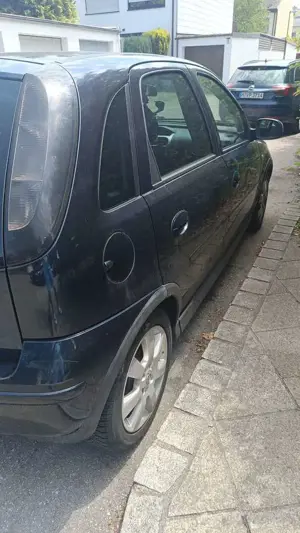 Opel Corsa 1.2 16V Edition