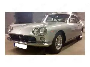 Ferrari 330 GT 2+2 Bild 4