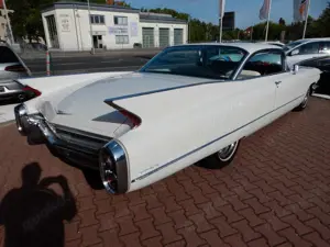 Cadillac Deville Coupe Deville Deutsche  H+Zulassung Bild 5