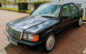 Mercedes-Benz 190 E Bild 3