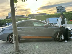 Mercedes-Benz CLA 220 d 7G-DCT AMG Line