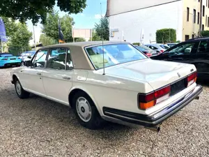 Rolls-Royce Silver Spur 6.7 V8 H-Kennzeichen "Top zustand Perle" 64.500 KM Bild 5