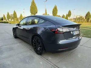 Tesla Model 3 Tesla Model 3 Performance Dual Motor Bild 3