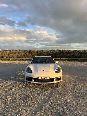 Porsche Panamera SportTurismo 4S approved Bose Naturleder AHK PDLS