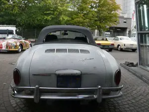Volkswagen Karmann Ghia Cabrio ungeschweißt aus Californien Bild 5