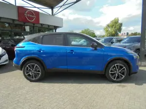 Nissan Qashqai Tekna 1.3 DIG-T MHEV Xtronic Bose 360° BiColor Bild 4