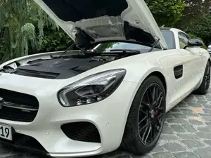 Mercedes-Benz AMG GT AMG GT S Coupe AMG Speedshift 7G-DCT Bild 3