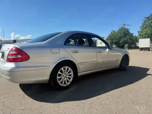 Mercedes-Benz E 220 E -Klasse Lim. E 220 CDI Bild 3