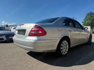 Mercedes-Benz E 220 E -Klasse Lim. E 220 CDI Bild 4