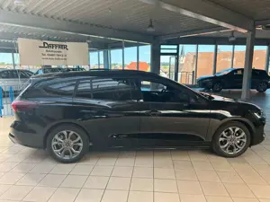 Ford Focus 1,0 EcoBoost Hyb. 114kW ST-Line X Tur AT Bild 5