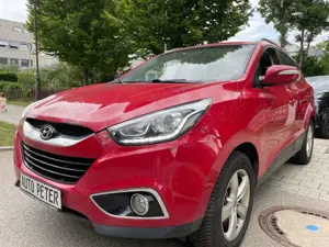 Hyundai iX35 Trend AWD*Allrad*AHK*TÜV*KLIMA*