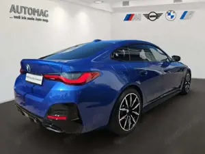BMW M4 40i HeadUp*Drive Assist Prof*Park Assist Plus*19" Bild 3